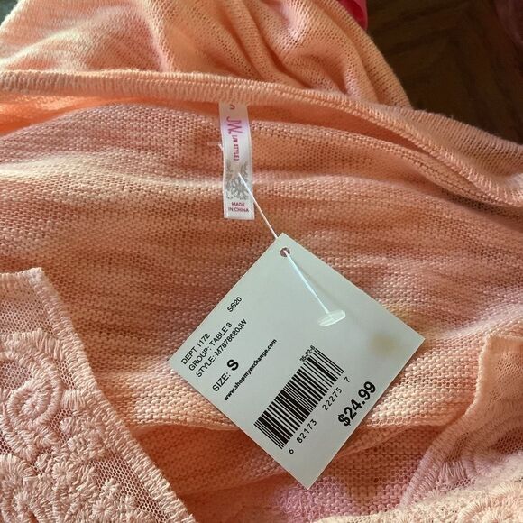 JW Style...Women Sweater   - Picture 6 of 6